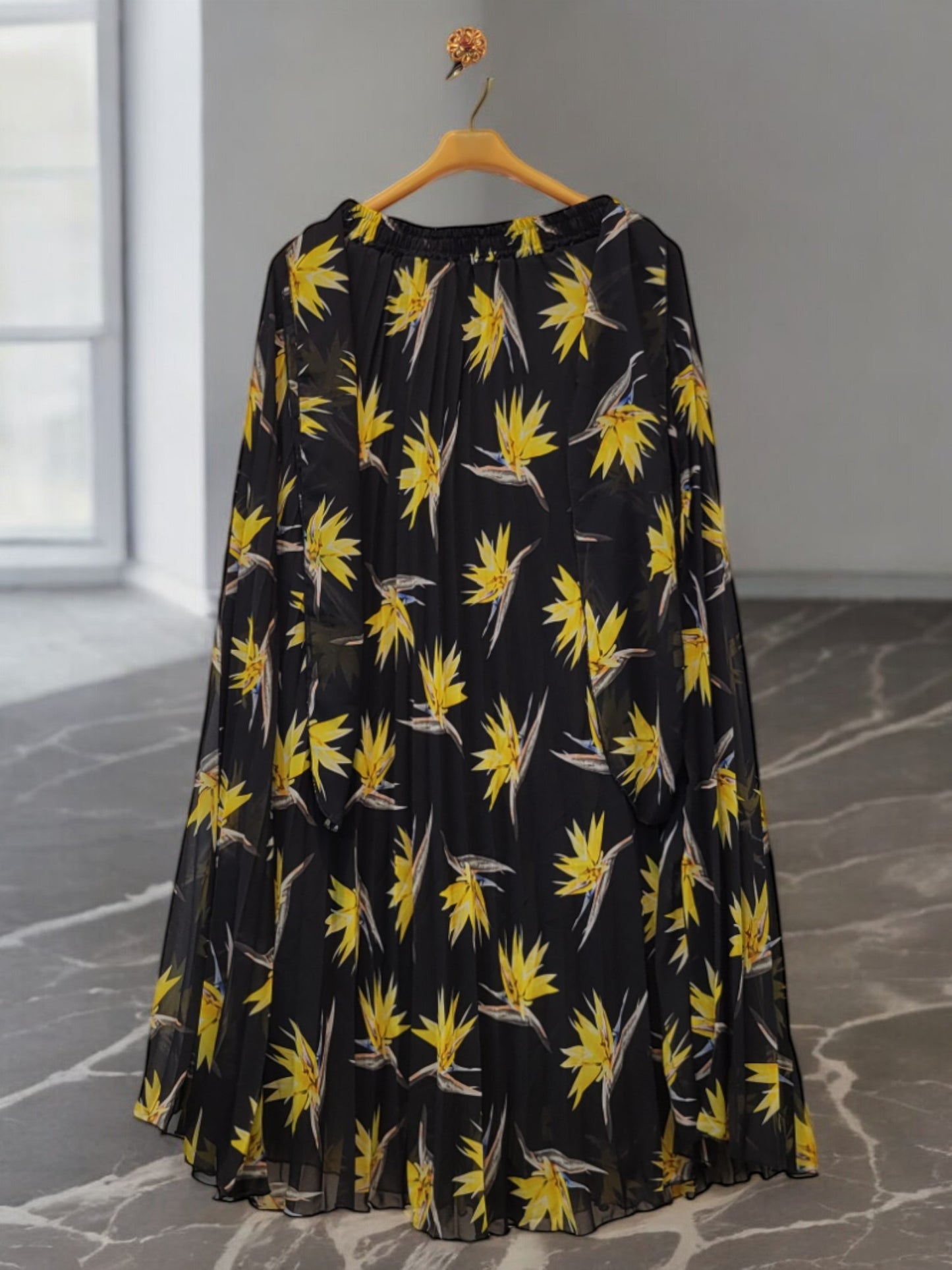 Skirt Yellow flower
