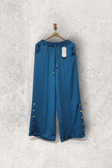 Gold bottom Button
